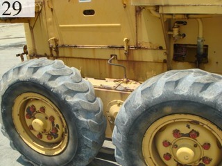 中古建設機械 中古 コマツ KOMATSU モーターグレーダー アーティキュレート式 GD31RC-3A