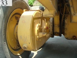 中古建設機械 中古 コマツ KOMATSU モーターグレーダー アーティキュレート式 GD31RC-3A