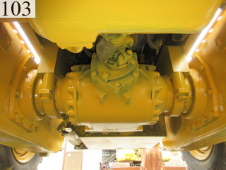 中古建設機械 中古 コマツ KOMATSU モーターグレーダー アーティキュレート式 GD405A-3