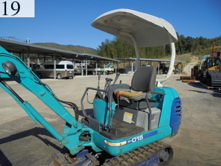 中古建設機械 中古 クボタ KUBOTA 油圧ショベル・バックホー ０．１立米以下 K-015