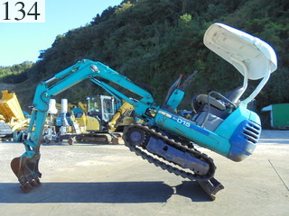 中古建設機械 中古 クボタ KUBOTA 油圧ショベル・バックホー ０．１立米以下 K-015