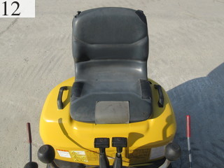 中古建設機械 中古 コマツ KOMATSU 油圧ショベル・バックホー ０．１立米以下 PC10MR-2