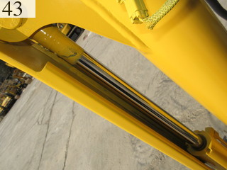 中古建設機械 中古 コマツ KOMATSU 油圧ショベル・バックホー ０．１立米以下 PC10MR-2
