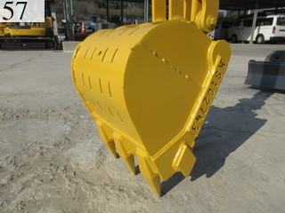 中古建設機械 中古 コマツ KOMATSU 油圧ショベル・バックホー ０．１立米以下 PC10MR-2