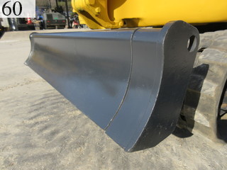 中古建設機械 中古 コマツ KOMATSU 油圧ショベル・バックホー ０．１立米以下 PC10MR-2