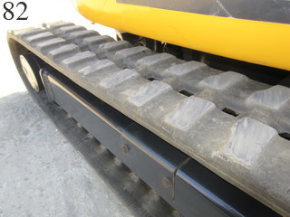 中古建設機械 中古 コマツ KOMATSU 油圧ショベル・バックホー ０．１立米以下 PC10MR-2