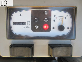中古建設機械 中古 コマツ KOMATSU 油圧ショベル・バックホー ０．１立米以下 PC18MR-2