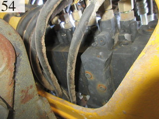 中古建設機械 中古 コマツ KOMATSU 油圧ショベル・バックホー ０．１立米以下 PC18MR-2
