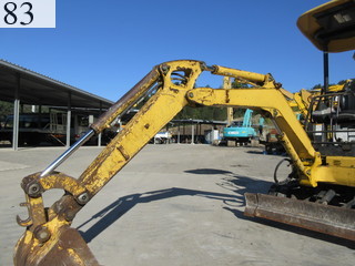 中古建設機械 中古 コマツ KOMATSU 油圧ショベル・バックホー ０．１立米以下 PC18MR-2