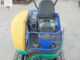 中古建設機械 中古 コマツ KOMATSU 油圧ショベル・バックホー ０．１立米以下 PC20MR-1