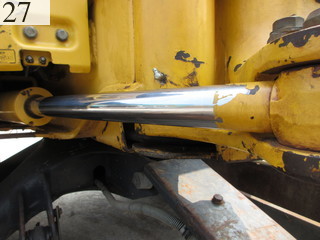 中古建設機械 中古 コマツ KOMATSU 油圧ショベル・バックホー ０．１立米以下 PC20MR-2