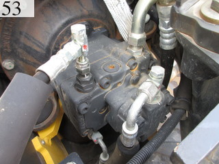 中古建設機械 中古 コマツ KOMATSU 油圧ショベル・バックホー ０．１立米以下 PC20MR-3