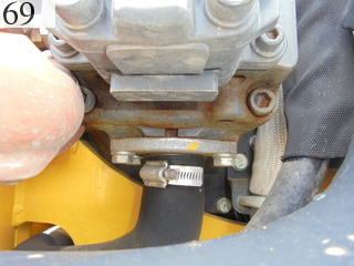中古建設機械 中古 コマツ KOMATSU 油圧ショベル・バックホー ０．１立米以下 PC30MR-3