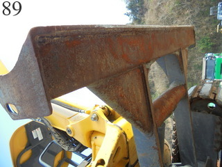 中古建設機械 中古 コマツ KOMATSU 油圧ショベル・バックホー ０．１立米以下 PC30MR-3