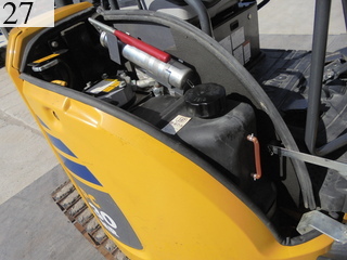 中古建設機械 中古 コマツ KOMATSU 油圧ショベル・バックホー ０．２－０．３立米 PC30MR-3