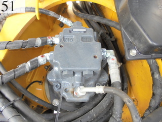 中古建設機械 中古 コマツ KOMATSU 油圧ショベル・バックホー ０．２－０．３立米 PC30MR-3