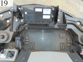 中古建設機械 中古 コマツ KOMATSU 油圧ショベル・バックホー ０．１立米以下 PC30MR-3