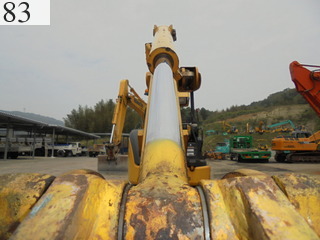 中古建設機械 中古 コマツ KOMATSU 油圧ショベル・バックホー ０．１立米以下 PC30MR-3