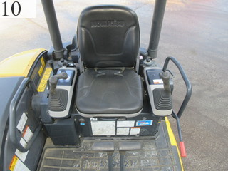 中古建設機械 中古 コマツ KOMATSU 油圧ショベル・バックホー ０．１立米以下 PC30MR-3