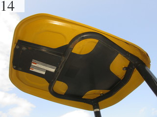 中古建設機械 中古 コマツ KOMATSU 油圧ショベル・バックホー ０．１立米以下 PC30MR-3