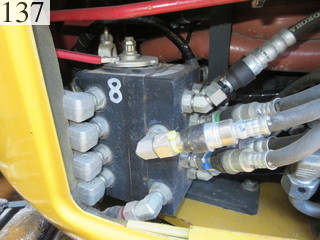 中古建設機械 中古 コマツ KOMATSU 油圧ショベル・バックホー ０．１立米以下 PC30MR-3
