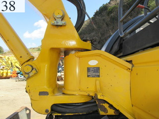 中古建設機械 中古 コマツ KOMATSU 油圧ショベル・バックホー ０．２－０．３立米 PC40MR-2