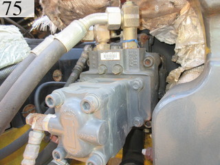 中古建設機械 中古 コマツ KOMATSU 油圧ショベル・バックホー ０．２－０．３立米 PC40MR-2
