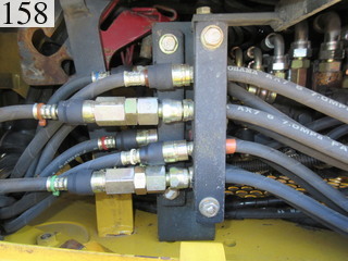 中古建設機械 中古 コマツ KOMATSU 油圧ショベル・バックホー ０．２－０．３立米 PC40MR-2
