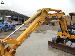 中古建設機械 中古 コマツ KOMATSU 油圧ショベル・バックホー ０．２－０．３立米 PC40MR-3