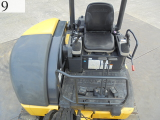 中古建設機械 中古 コマツ KOMATSU 油圧ショベル・バックホー ０．２－０．３立米 PC40MR-3