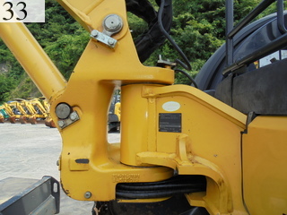 中古建設機械 中古 コマツ KOMATSU 油圧ショベル・バックホー ０．２－０．３立米 PC40MR-3
