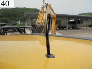 中古建設機械 中古 コマツ KOMATSU 油圧ショベル・バックホー ０．２－０．３立米 PC40MR-3