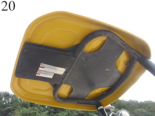 中古建設機械 中古 コマツ KOMATSU 油圧ショベル・バックホー ０．２－０．３立米 PC40MR-3