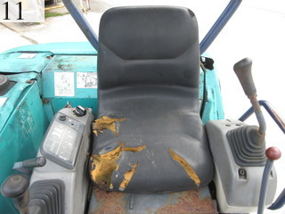 中古建設機械 中古 コマツ KOMATSU 油圧ショベル・バックホー ０．２－０．３立米 PC40R-8