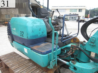 中古建設機械 中古 コマツ KOMATSU 油圧ショベル・バックホー ０．２－０．３立米 PC40R-8