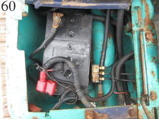 中古建設機械 中古 コマツ KOMATSU 油圧ショベル・バックホー ０．２－０．３立米 PC40R-8