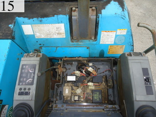 中古建設機械 中古 神戸製鋼所 KOBE STEEL 油圧ショベル・バックホー ０．２－０．３立米 SK045-2