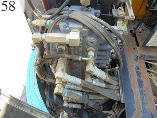 中古建設機械 中古 クボタ KUBOTA 油圧ショベル・バックホー ０．２－０．３立米 U-40-5