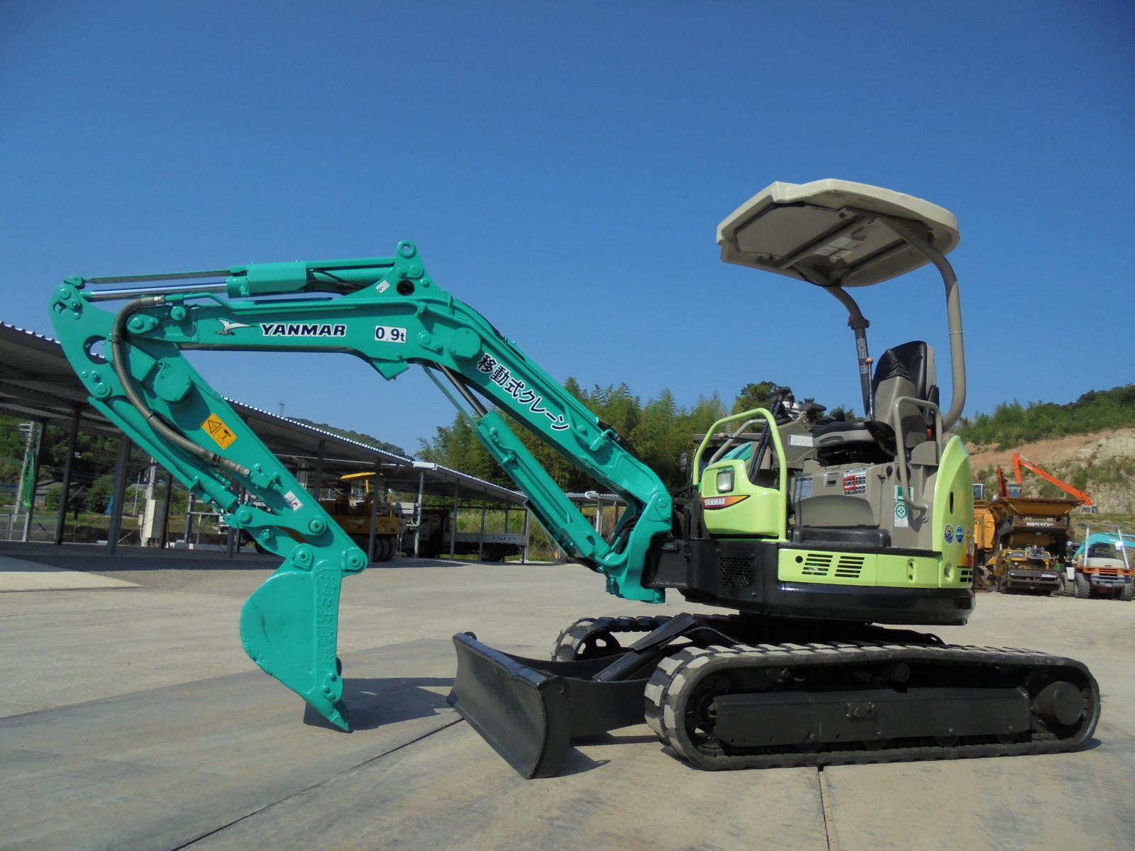中古建設機械 中古 ヤンマーディーゼル YANMAR 油圧ショベル・バックホー ０．２－０．３立米 ViO35-5