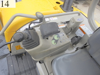 中古建設機械 中古 ヤンマーディーゼル YANMAR 油圧ショベル・バックホー ０．２－０．３立米 ViO40-5B