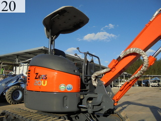 中古建設機械 中古 日立建機 HITACHI 油圧ショベル・バックホー ０．１立米以下 ZX20U