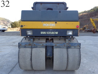 中古建設機械 中古 日本ボーマク株式会社 BOMAG NIPPON ローラー 舗装用振動ローラー BW131ACW