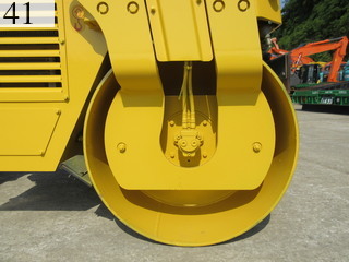 中古建設機械 中古 コマツ KOMATSU ローラー 舗装用振動ローラー JV40CW-6
