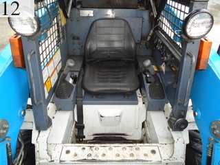 中古建設機械 中古 豊田自動織機 TOYOTA スキッドステアローダー ホイールタイプ 4SDK7