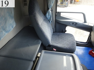 Used Construction Machine Used MITSUBISHI FUSO MITSUBISHI FUSO Truck Equipment carrier PDG-FK62FZ