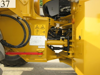 Used Construction Machine Used KAWASAKI KAWASAKI Wheel Loader bigger than 1.0m3 60ZV-2