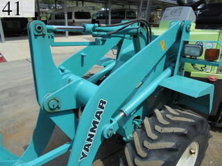 中古建設機械 中古 ヤンマーディーゼル YANMAR ホイール・ローダ １．０立米以下 V3-5B