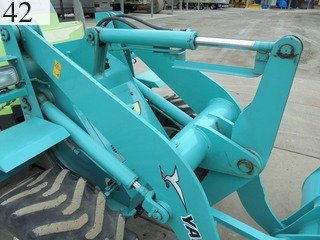 中古建設機械 中古 ヤンマーディーゼル YANMAR ホイール・ローダ １．０立米以下 V3-5B