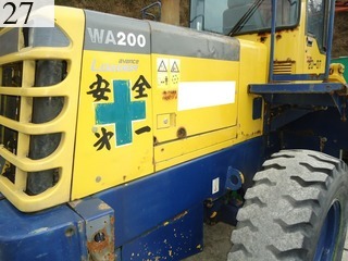 Used Construction Machine Used KOMATSU KOMATSU Wheel Loader bigger than 1.0m3 WA200-3