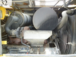 Used Construction Machine Used KOMATSU KOMATSU Wheel Loader bigger than 1.0m3 WA200-3